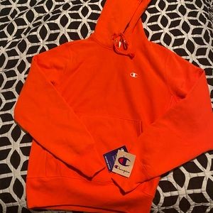 NWT Men’s Champion Sweatshirt